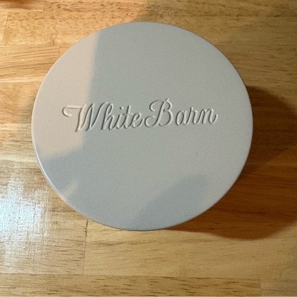 Bath & Body Works Coconut Piña Colada Candle - Picture 3 of 4